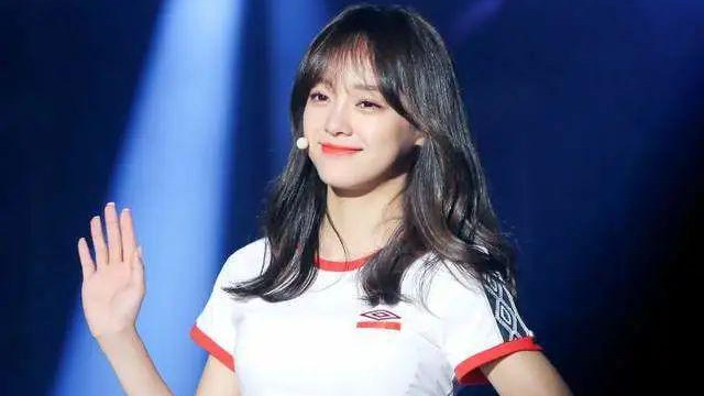 金世正|她这么穷，怎么混进娱乐圈？