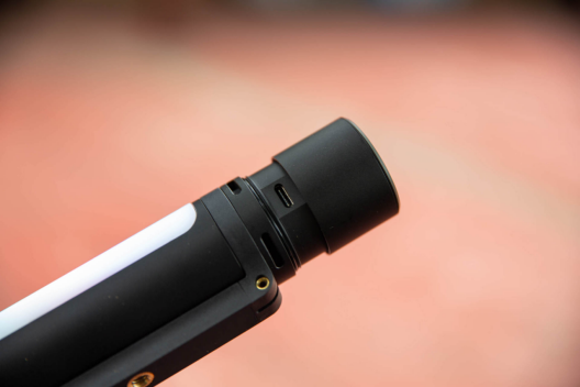 国产手机|能当氛围灯蓝牙音箱的神奇手电筒，雷鸣音乐手电震惊我一整年