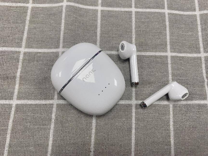 TCL|哪款蓝牙耳机音质最好？？南卡和JBL半入耳式蓝牙耳机推荐