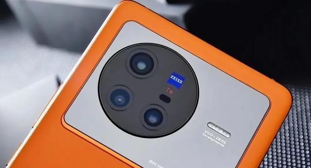 小米科技|买手机不能太抠门,目前口碑最好的3款手机,用5年也丝毫不卡!