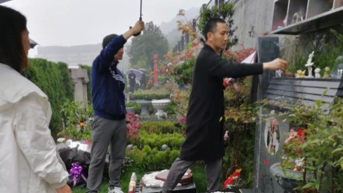 佟丽娅|2021年，老婆孩子在天堂，林生斌在人间娶二房，如今他的报应来了