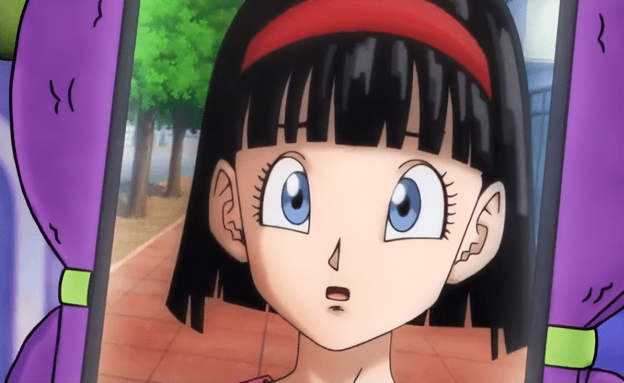 悟饭|龙珠超剧场版: 红缎带军团想用科技改变地球，担心悟饭的爆发