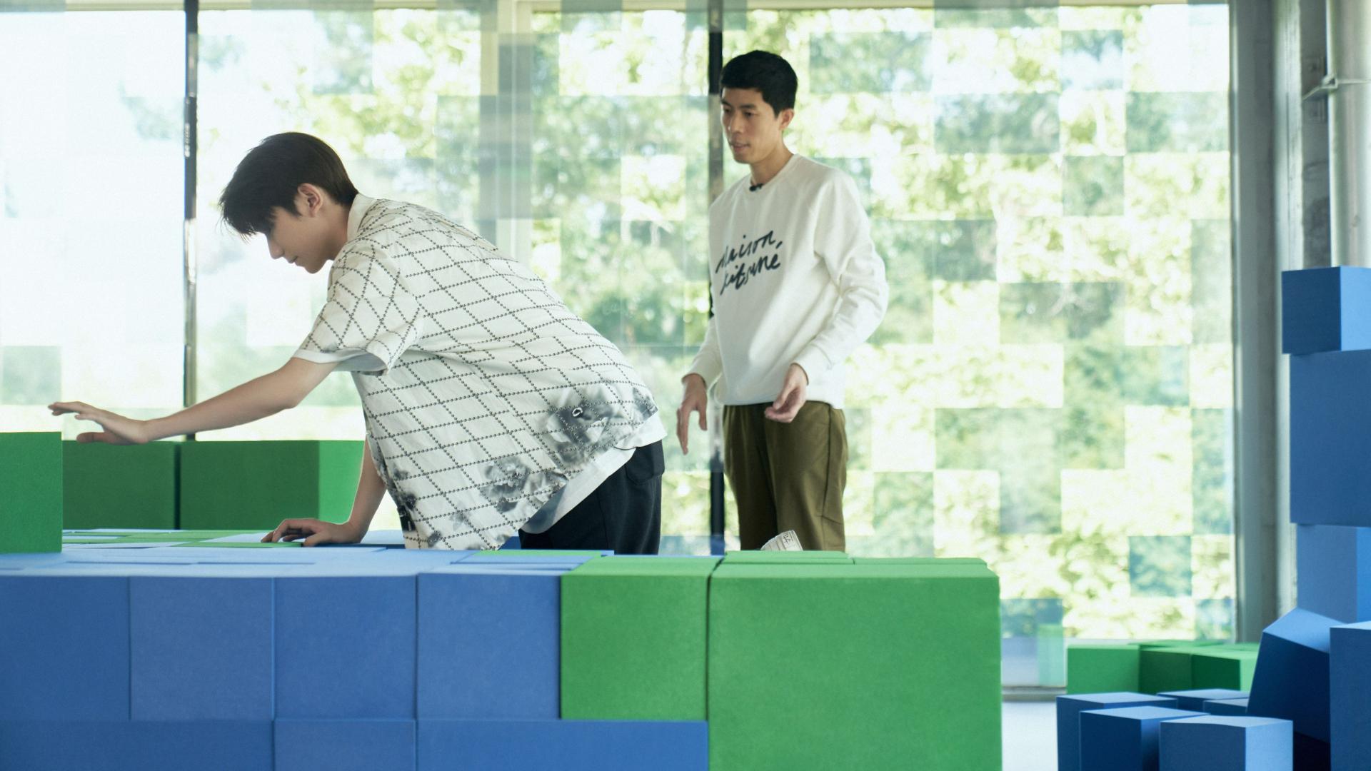 秦海璐|王源给《宝藏歌手》的选手送巡演祝福，王源的夏日惊喜快来了吗