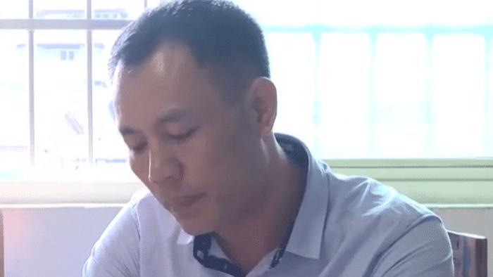 洪江|洪江男子开视频发现妻子和男同事出轨，小儿子：他们在房里打架！