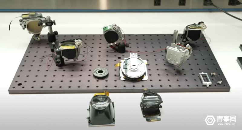 ipados|Tested采访扎克伯格：揭秘四款VR原型机更多细节