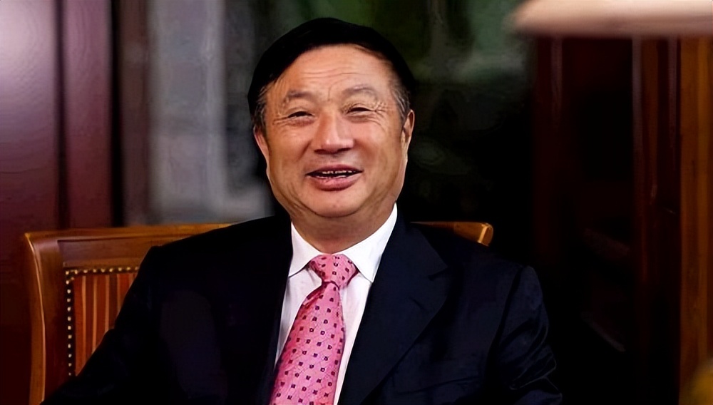 任正非|被任正非发现在实验室打游戏,工程师霸气地说:研发中心闲人免进