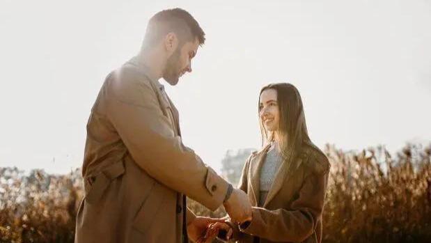 贝壳|两性关系中，让男人爱到“上瘾”的女人，通常有三个过人之处