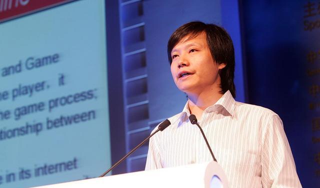 小米科技|小米12SUltra“变相”降价，雷军反击iPhone13，米粉：可以入手