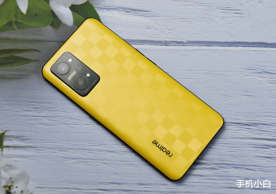 gtx|618手机别乱买，预算2000元内，这5款优质旗舰推荐，至少再用3年