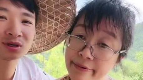 景甜|余秀华戴绿帽暗示丈夫出轨，婚后对方像变了个人，网友：坐等离婚