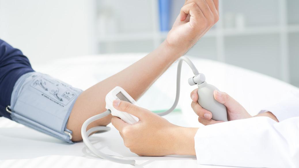 衰老|高血压患者的十大“内心戏”，只会让血压不断升高！