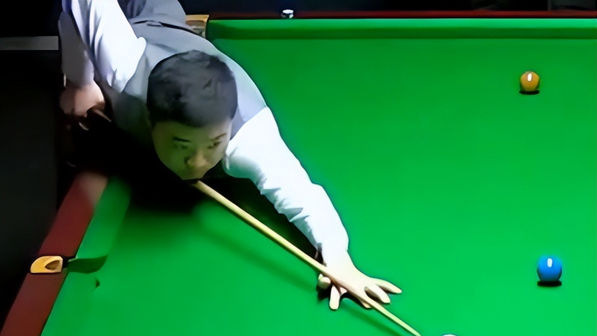丁俊晖|3: 0！丁俊晖避开世界冠军，火力全开晋级在望，特鲁姆普遭遇劲敌