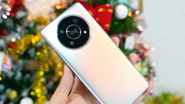 荣耀|最便宜的3款12GB+256GB手机，优缺点各不相同，都在2000元以内