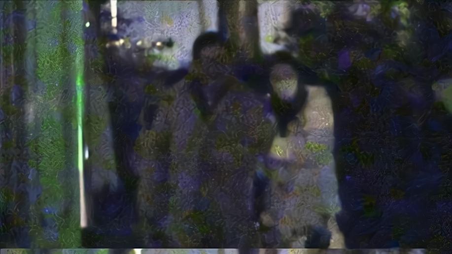 鞠婧祎|刘涛与男子举动亲密？被爆与友人聚会后伸手互搂，头靠对方肩膀上