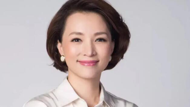 董卿|媒体确认密春雷已经失联三个月！董卿参加央视活动，略显憔悴