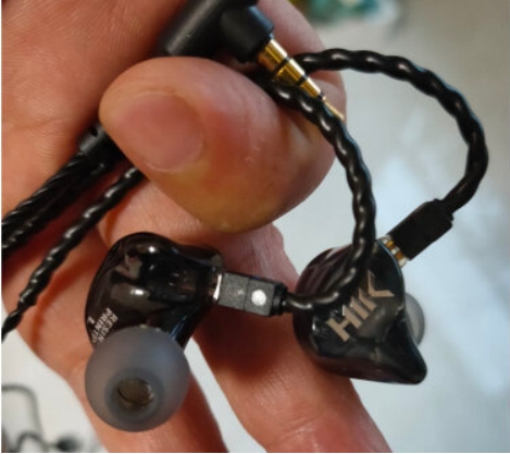 耳机|耳机不知道怎么选?入门级HIFI耳机不负期待,有线连接音质纯正