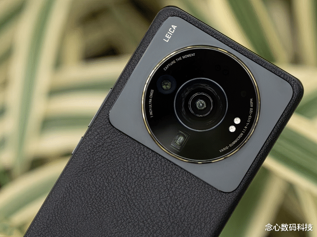 小米科技|买手机不能太小气,一步到位,这3款用5年没问题