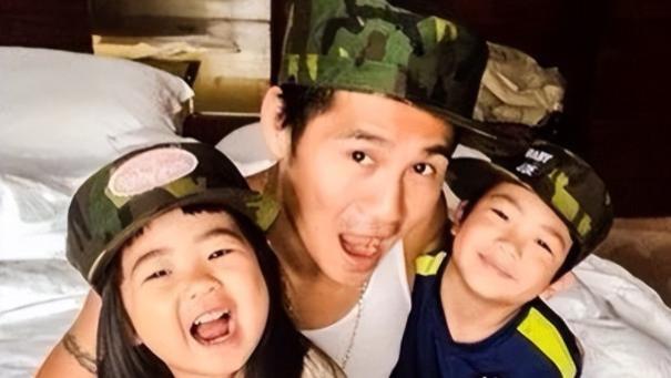 吴速玲|吴速玲在海边度假，一身泳衣身材堪比超模，曹三丰陪伴曹华恩缺席