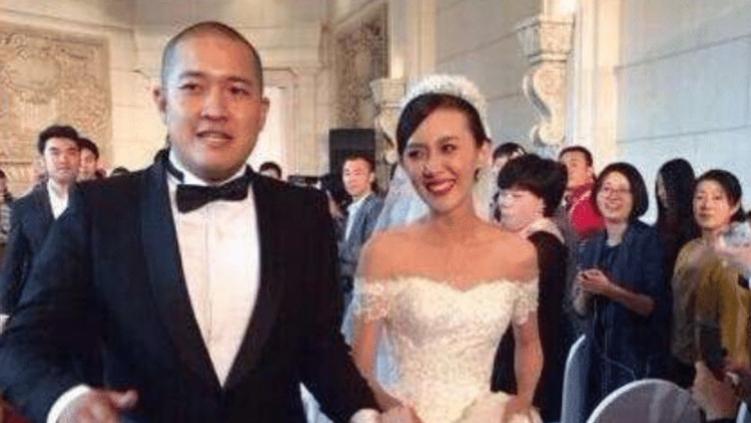 明星|没想到，这俩明星竟是父子，难怪长得这么像，实在令人吃惊不已