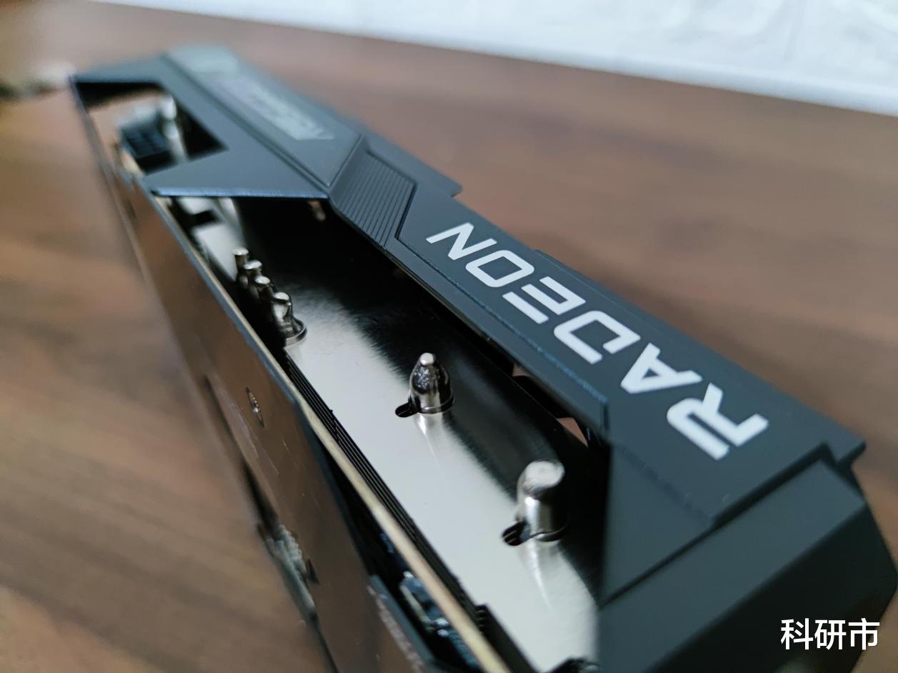 iPhone|开箱ROG猛禽RX 6600XT，刚买就降价，是矿卡吗？