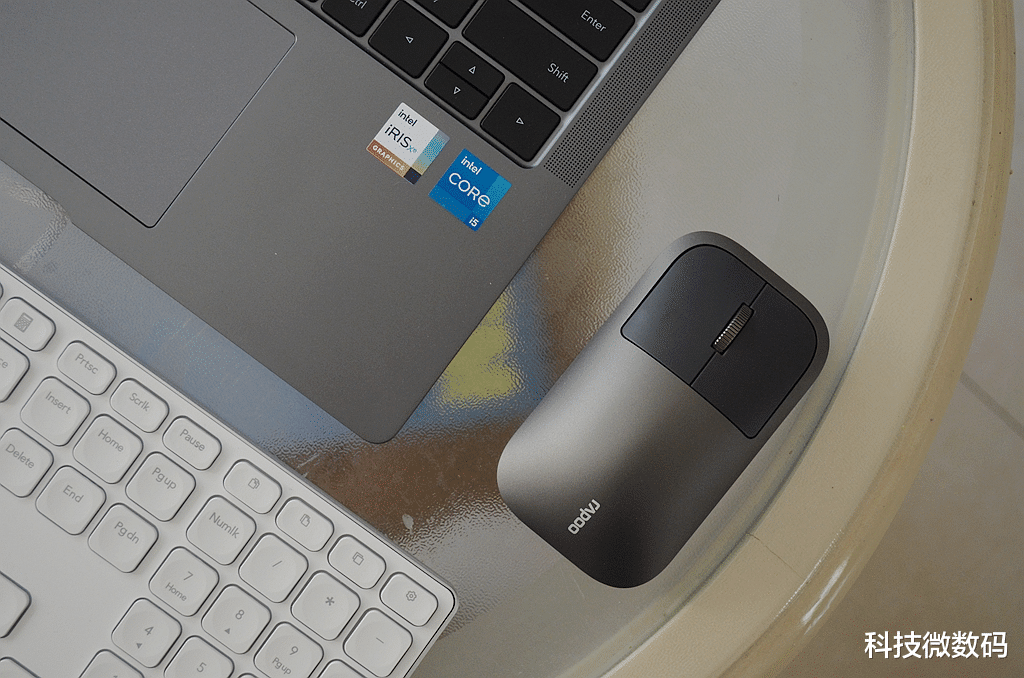 iPhone|笔记本电脑的绝佳伴侣，雷柏刀锋键鼠套装，用了再也停不下来