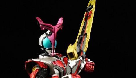 acgn漫评|《假面骑士》中最厉害的5把武器：信号斧位榜首，魔皇剑排第二！