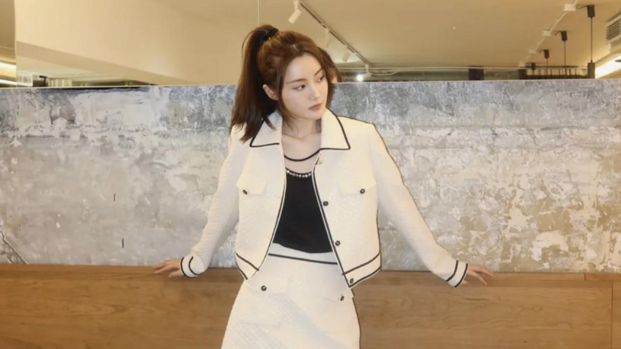 穿衣搭配|演员张乔耳初入职场穿搭pick 都市丽人活力上线