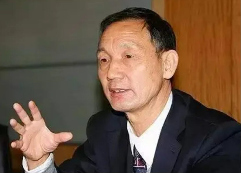 鼠标|侯为贵：创下千亿通讯传奇，与华为竞争24年，任正非曾视他为劲敌