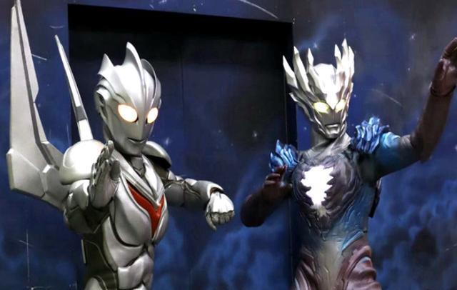 神秘四奥|奥特曼世界有个神秘英雄，所有战士加一块打不赢他，包括神秘四奥