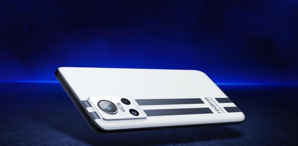 荣耀|满足日常使用，这3款手机都在2500元以内，流畅使用4年无压力