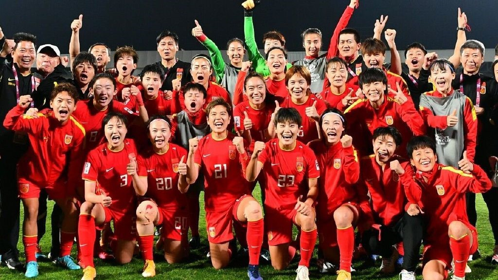 日本队|京媒：女足赢日本靠精神！14岁1年见父母2次，日本球员天天见