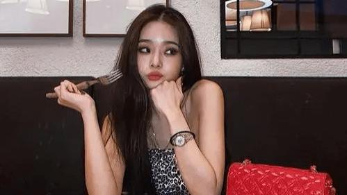 人物设定|假大牌、假精英、真想红，恋爱综艺里的素人嘉宾为何频频翻车？