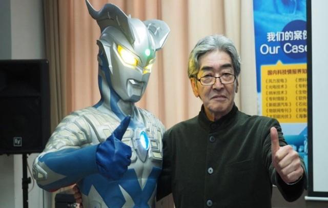 奥特曼|奥特曼与人间体同框照曝光,黑部进83岁仍健在,最后一位已去世!