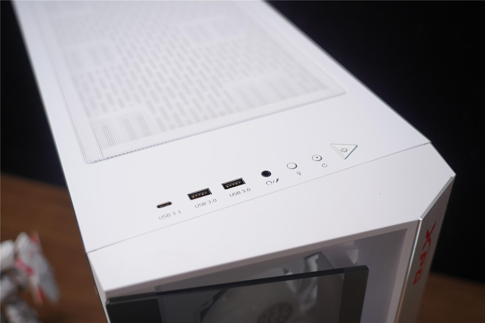 neuralink|独角兽主题主机来袭，依托XPG全家桶，装机效果很理想！