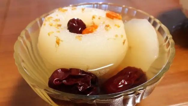 秋燥|秋燥伤肺！无论男女，都要常吃5种“润肺食材”，护好肺好过秋