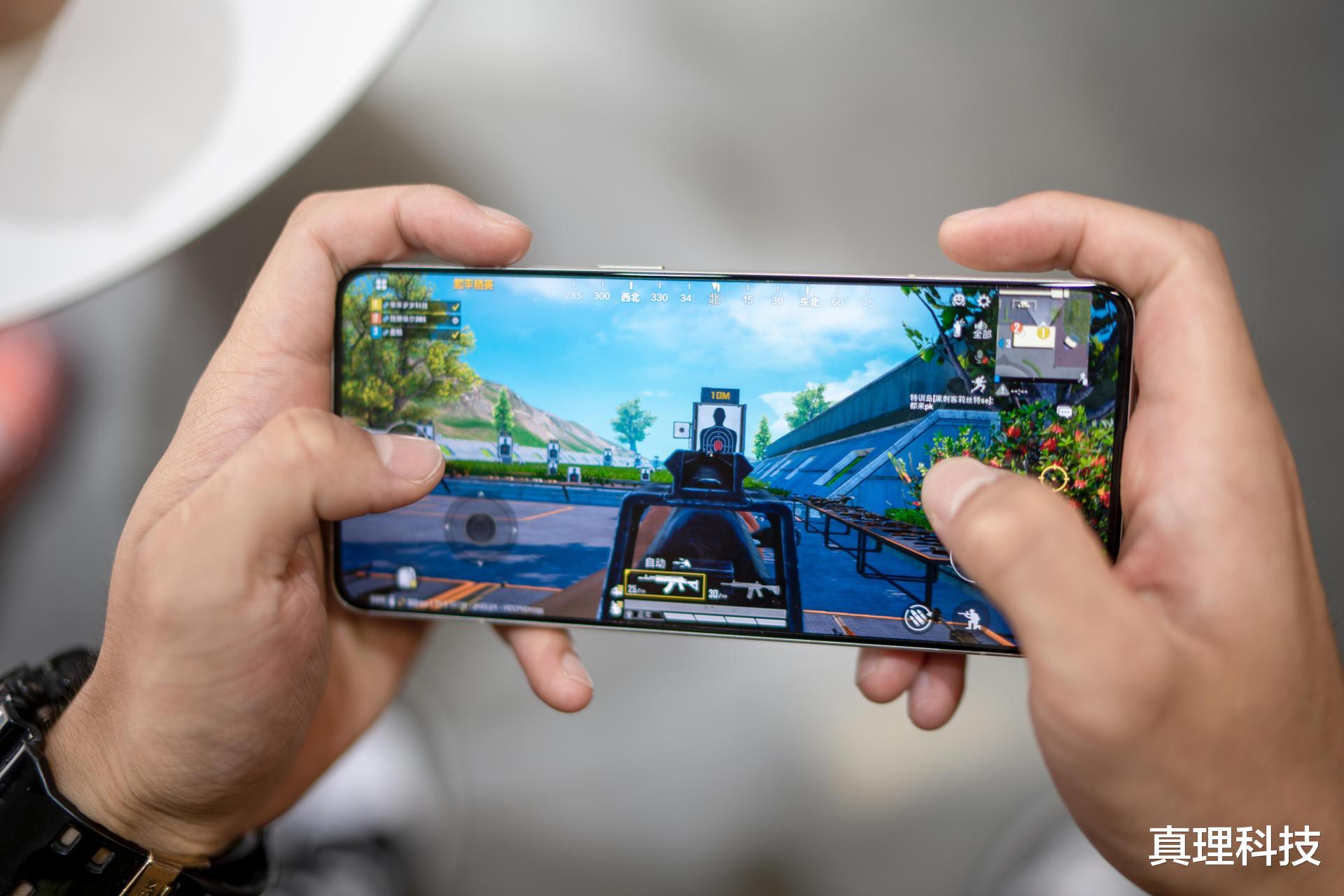 芯片|骁龙8+是不是真有那么强？我花3400多入手了真我GT2大师探索版