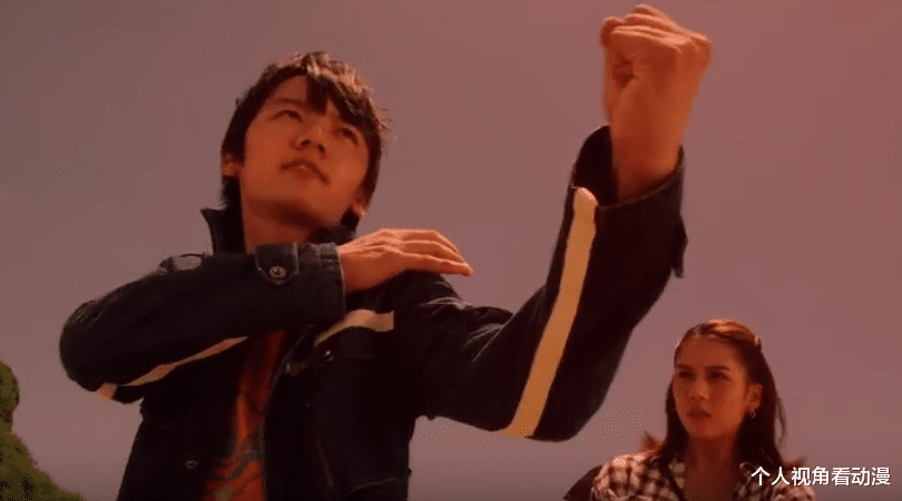 滨田龙臣|新生代龙套王是谁？朝仓陆与奥特曼的羁绊，真是被圆谷看着长大的