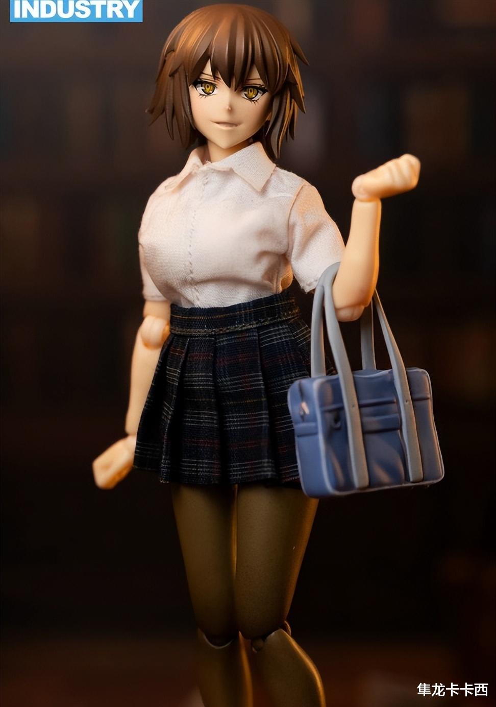 手办|海牛工业系列:持有顶级福利的美少女可动手办 酷似黑贞德的咏美
