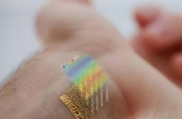 显卡|比尔盖茨预测:智能手机或将被时代淘汰!谁将会是下一个主角?