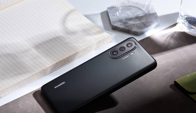 电池|华为畅享60公开,6200mAh大电池+原装鸿蒙3.0,多少人还会支持?