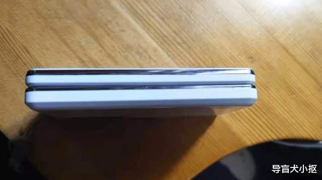 mp4|滑盖造型带游戏手柄设计，这款国产绿厂MP4，确实好玩又好看