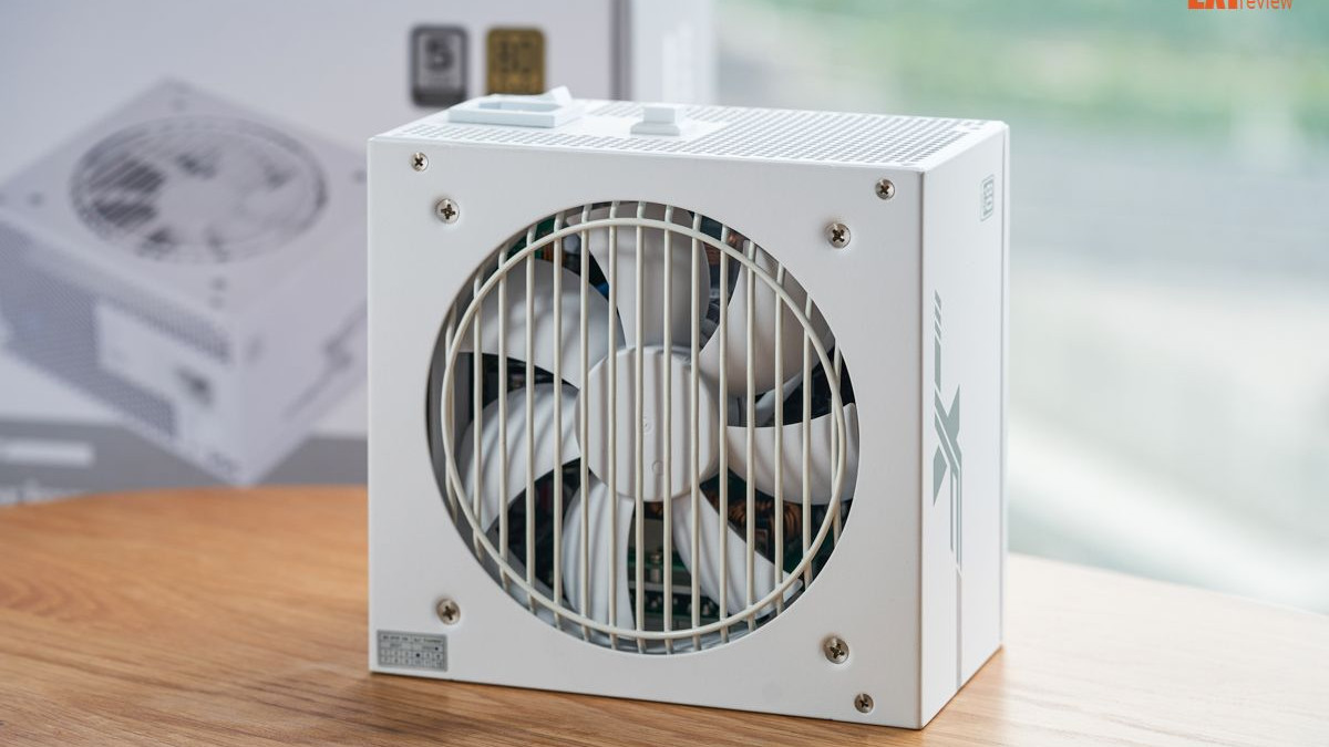 sata|当高性能与高颜值相遇，真·纯白的先马XF 1000W电源图赏