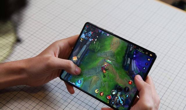 三星|三星发善心?16G+512G折叠屏降2000元