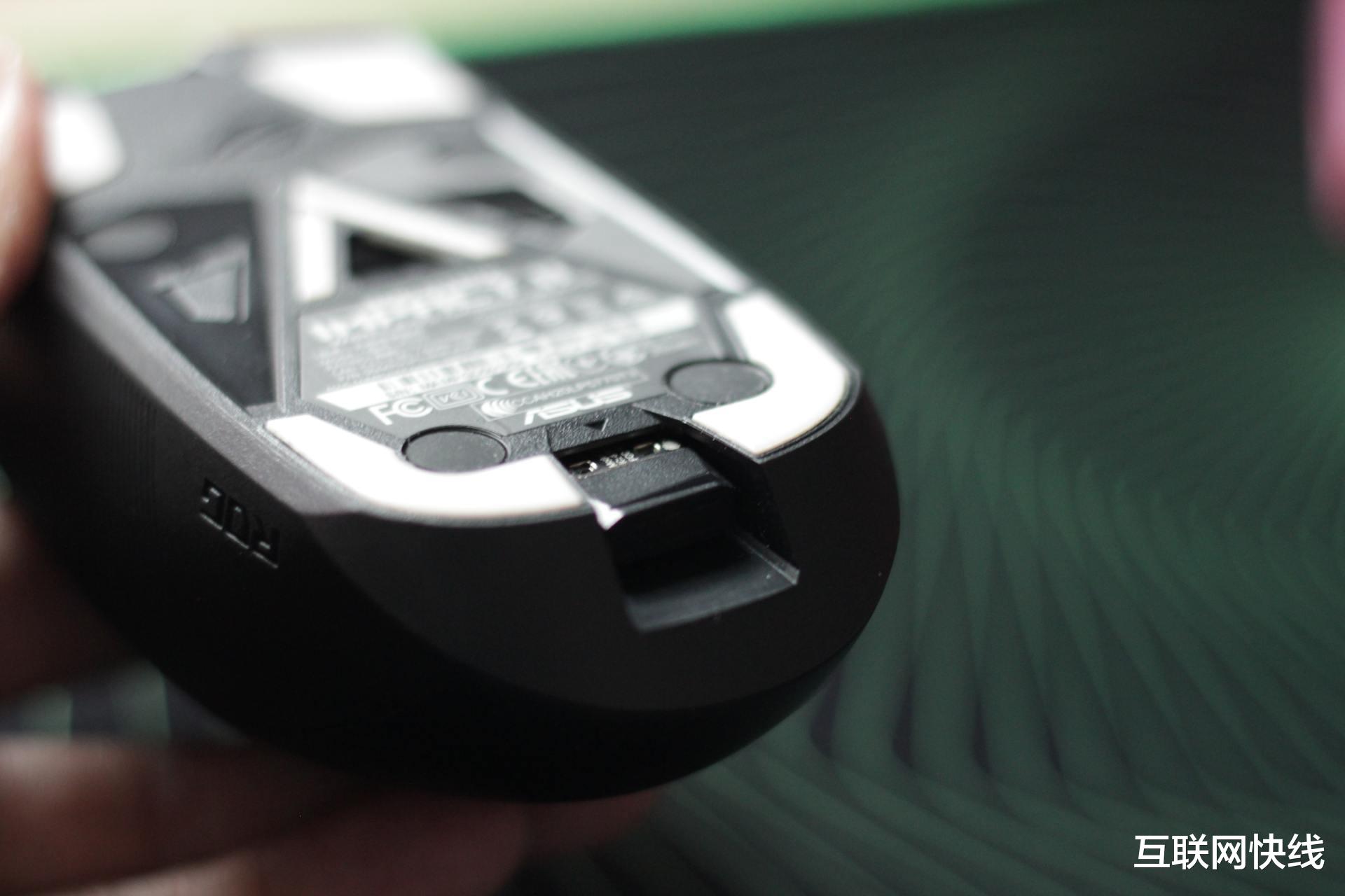 鼠标|是不是王者无所谓,信仰不能少,ROG败家之眼影刃2上手