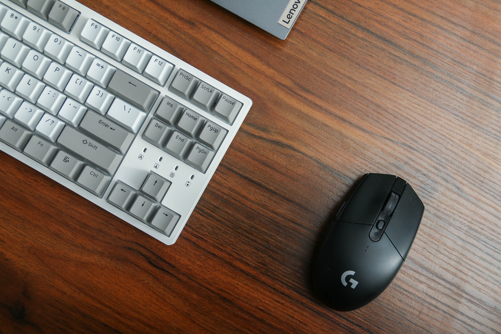 机械键盘|杜伽K320机械键盘：cherry红轴，OEM阶梯键帽，手感一绝