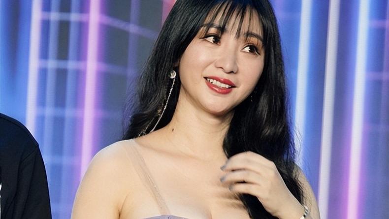 柳岩|女神柳岩：性感帮了我也害了我，余生只希望自己能嫁一个好人家