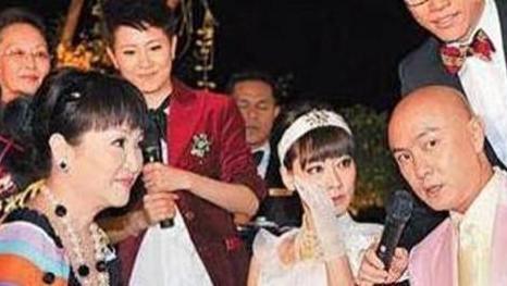 朴信惠|“干妈和干儿子”身份的4对明星， 最后一对被爆出丑闻