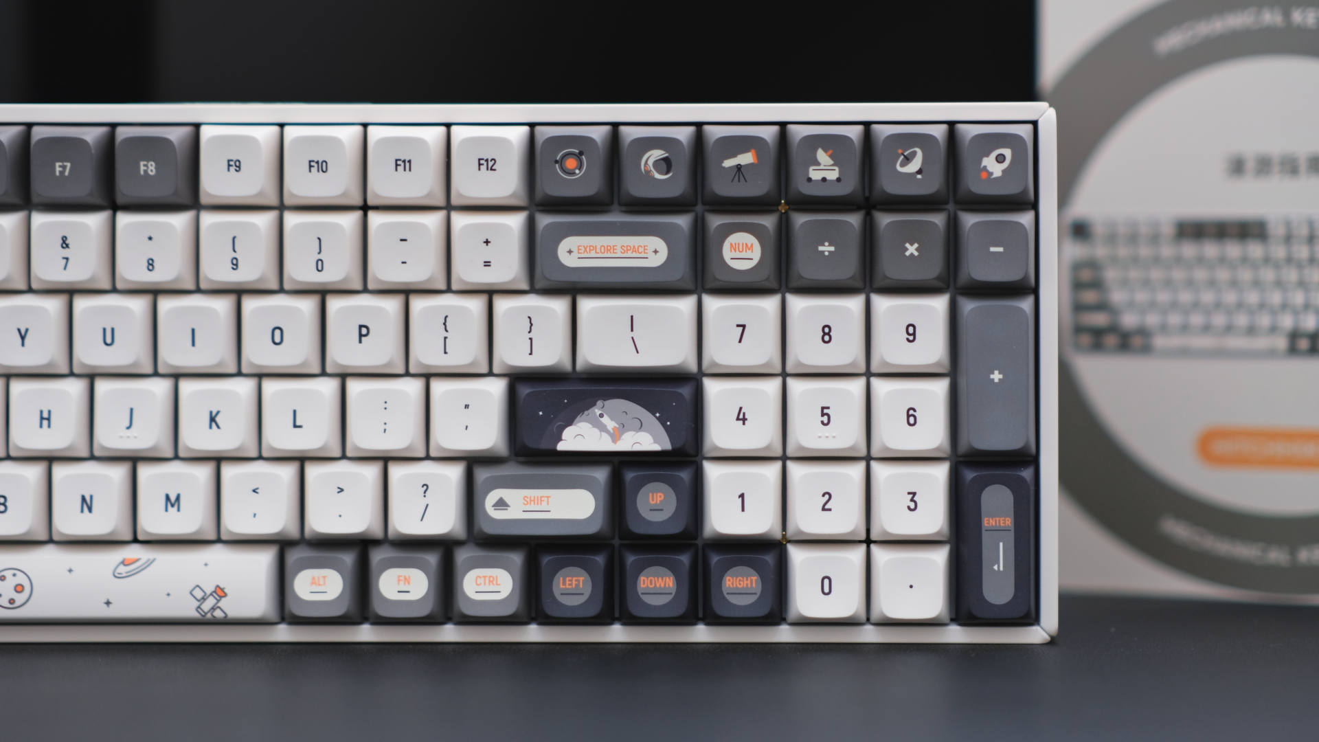 微软|颜控的满意之选,IQUNIX F97 漫游指南 机械键盘