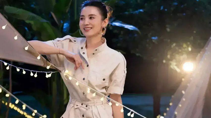 宋慧乔|龙凤紫薇手稿文部十.我的夏日穿搭（简言）