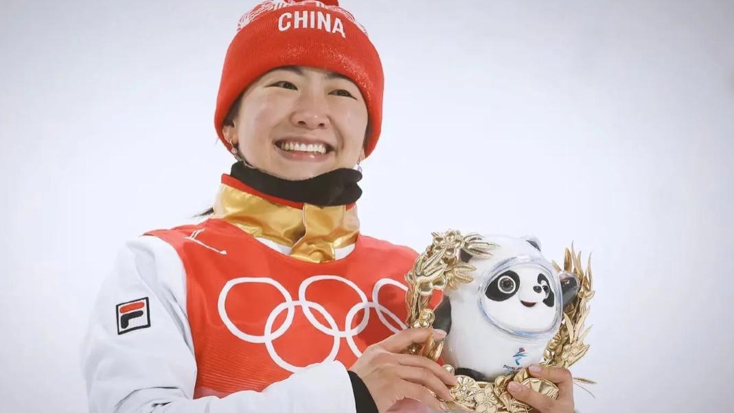 奥运冠军|奥运冠军参加综艺遭“针对”！私底下大家都不理她，无奈宣布退赛